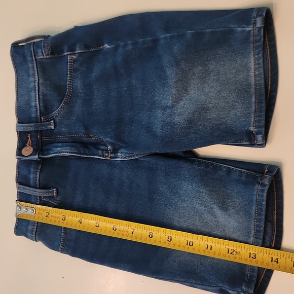Old Navy Ballerina Denim Jean Shorts Size 10 - Picture 5 of 6